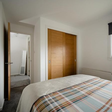 Ness Riverfront Holiday Home - City Centre Inverness Extérieur photo