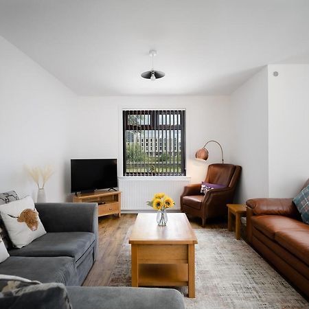 Ness Riverfront Holiday Home - City Centre Inverness Extérieur photo